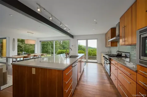 33 Ford Road Chatham NY 12136