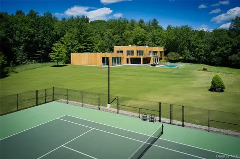 33 Ford Road Chatham NY 12136