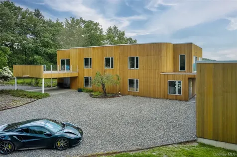 33 Ford Road Chatham NY 12136