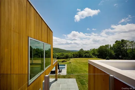 33 Ford Road Chatham NY 12136