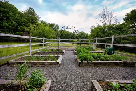 33 Ford Road Chatham NY 12136