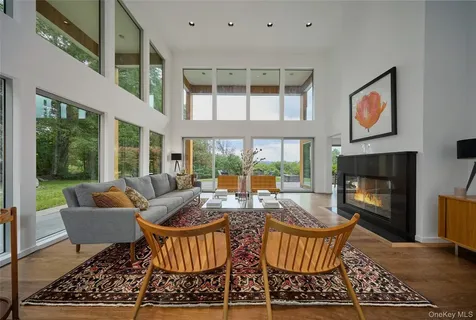 33 Ford Road Chatham NY 12136