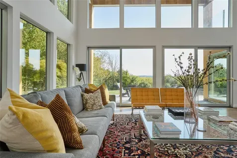 33 Ford Road Chatham NY 12136