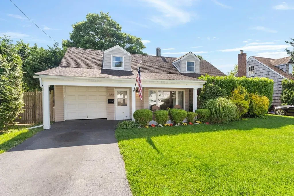 2691 Evans Road Oceanside NY 11572