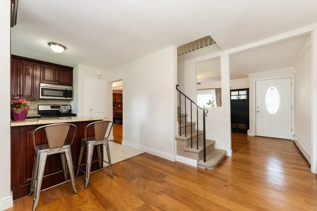 2691 Evans Road Oceanside NY 11572