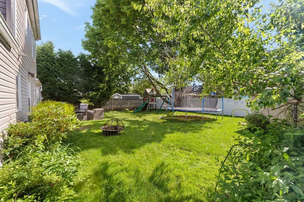 2691 Evans Road Oceanside NY 11572