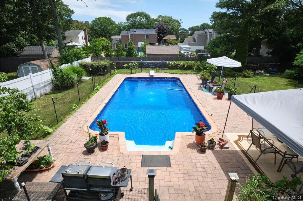 349 Randall Road Ridge NY 11961