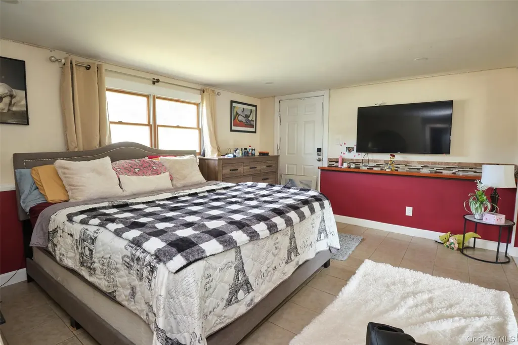 349 Randall Road Ridge NY 11961