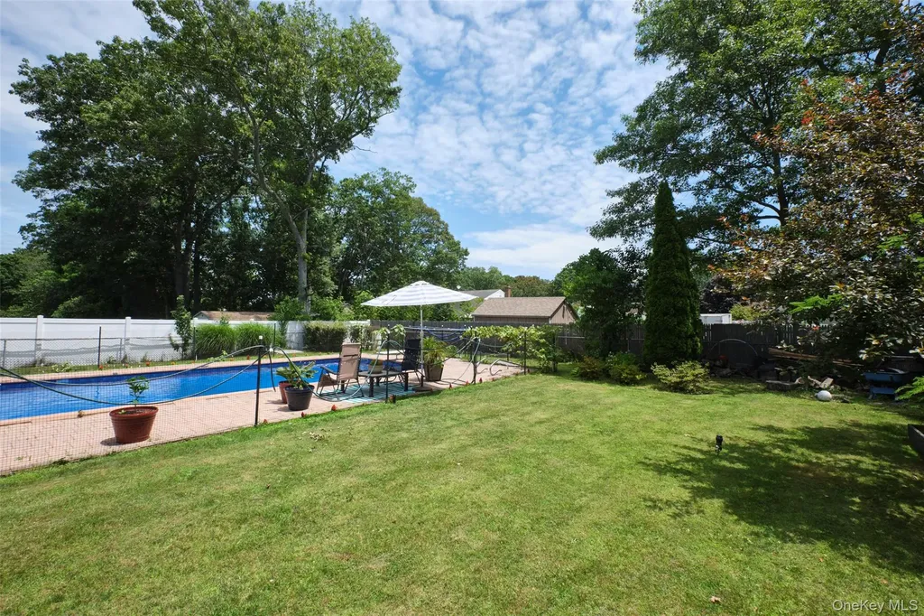 349 Randall Road Ridge NY 11961