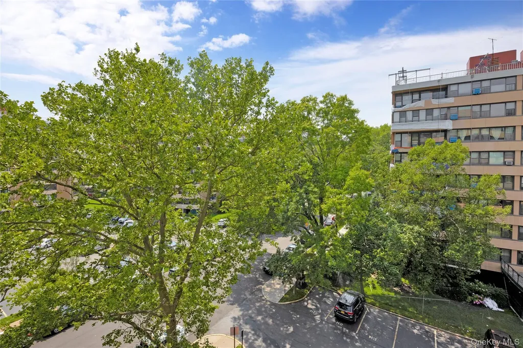166-31 9th Avenue Beechhurst NY 11357
