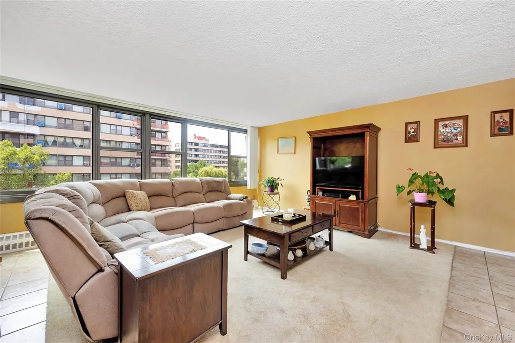 166-31 9th Avenue Beechhurst NY 11357