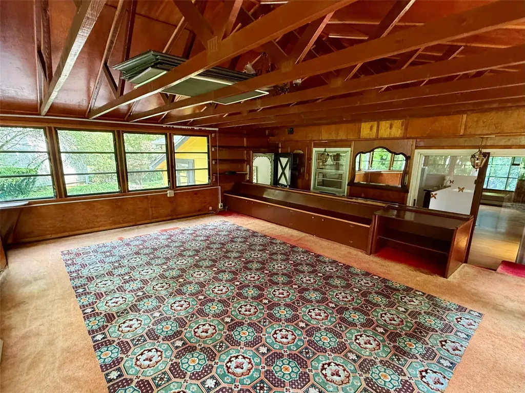 5 Spruce Drive Hyde Park NY 12538