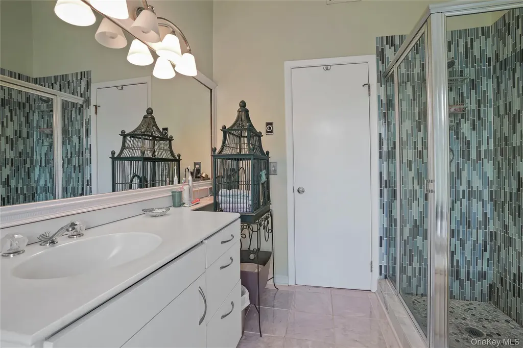 9 Pinewood Circle White Plains NY 10603