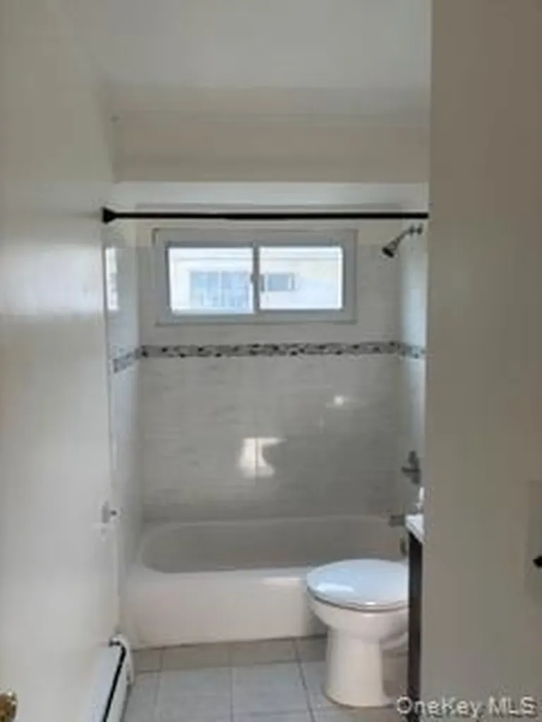 147 Truxton Road Dix Hills NY 11746
