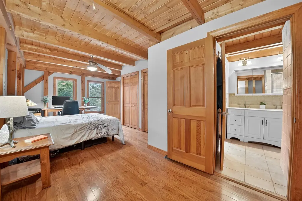 49 Oak Ridge Drive Putnam Valley NY 10579