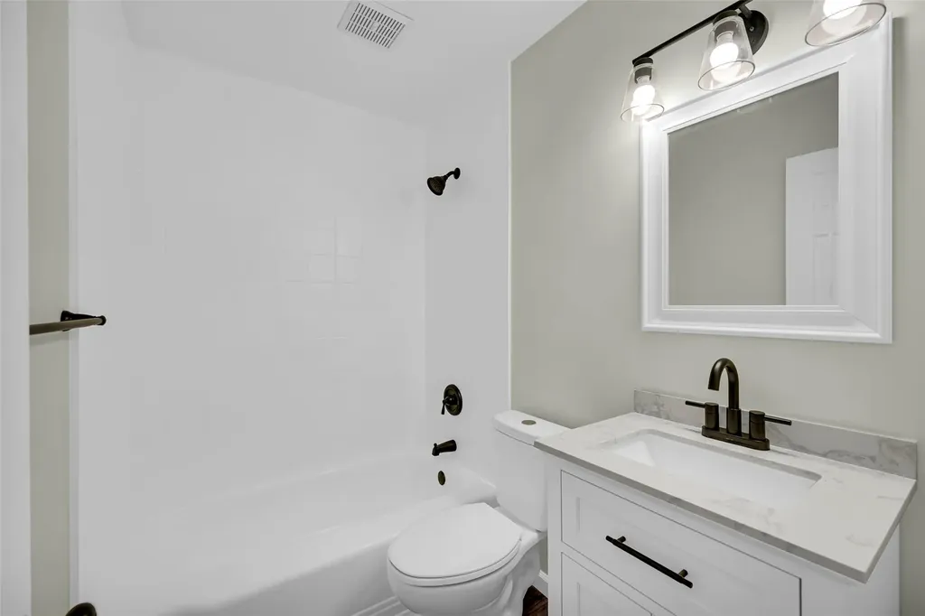 23 White Oak Lane Bardonia NY 10954