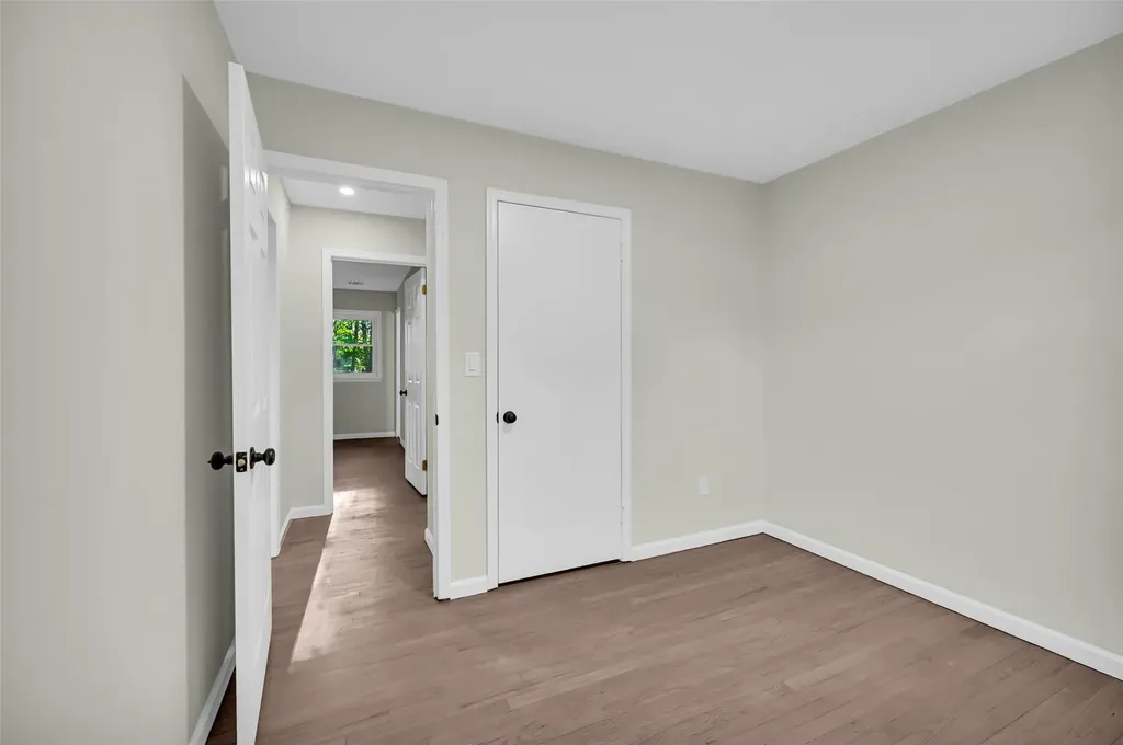 23 White Oak Lane Bardonia NY 10954