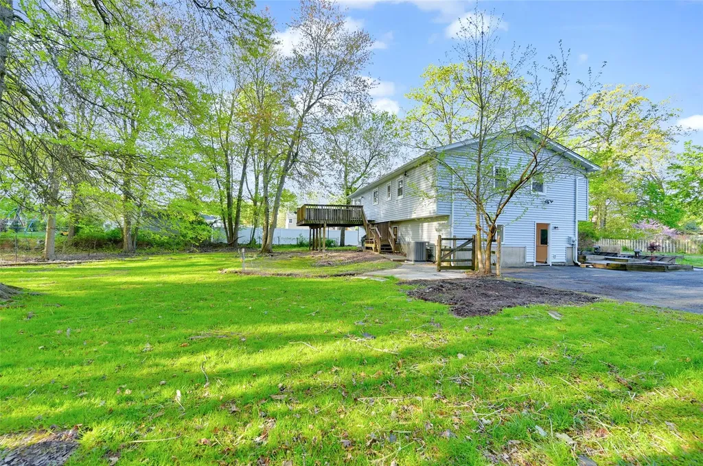23 White Oak Lane Bardonia NY 10954