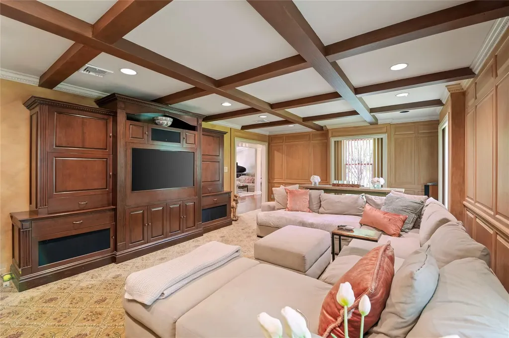 14 Durham Drive Dix Hills NY 11746
