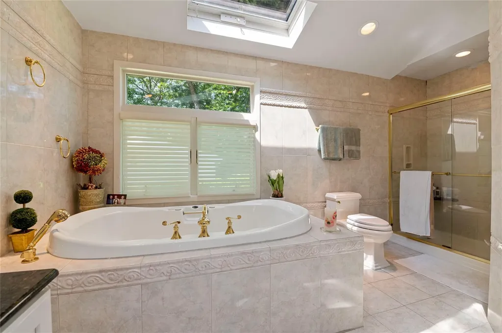 14 Durham Drive Dix Hills NY 11746