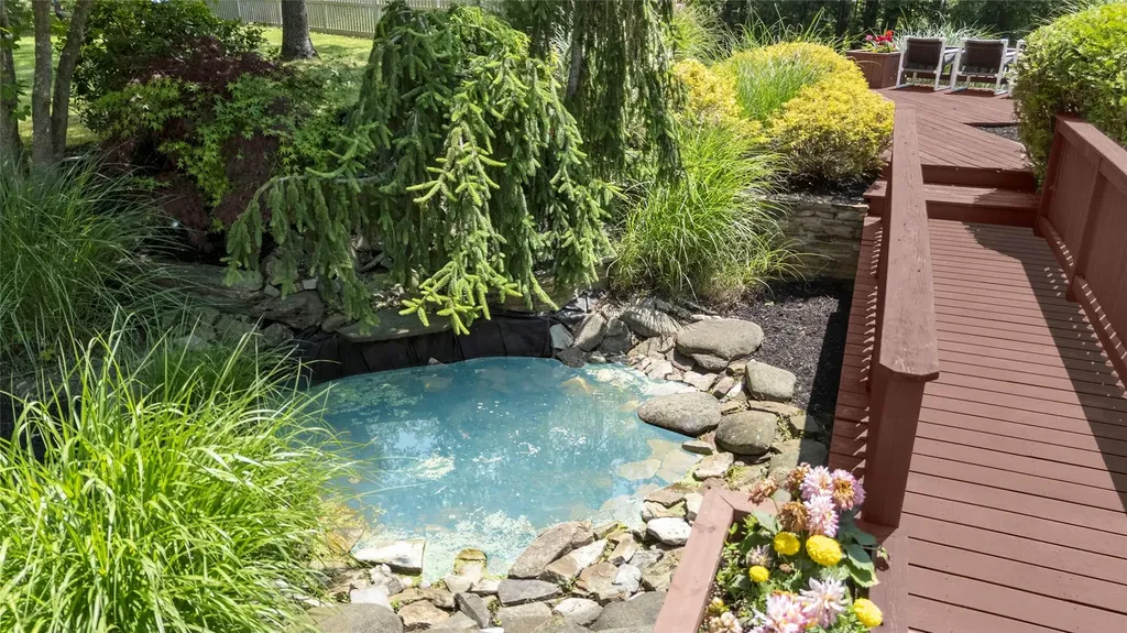 14 Durham Drive Dix Hills NY 11746