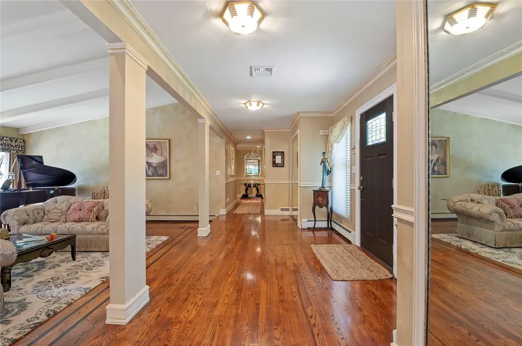 14 Durham Drive Dix Hills NY 11746