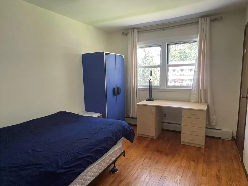 4 Cornwallis Road East Setauket NY 11733