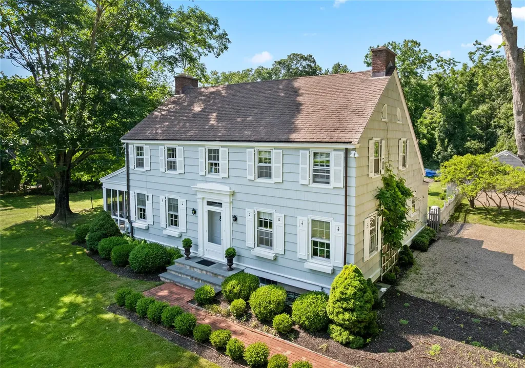 301 Beaver Dam Road Brookhaven NY 11719