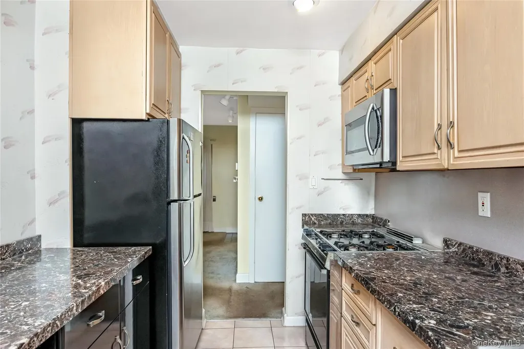 263 Foster Avenue Malverne NY 11565