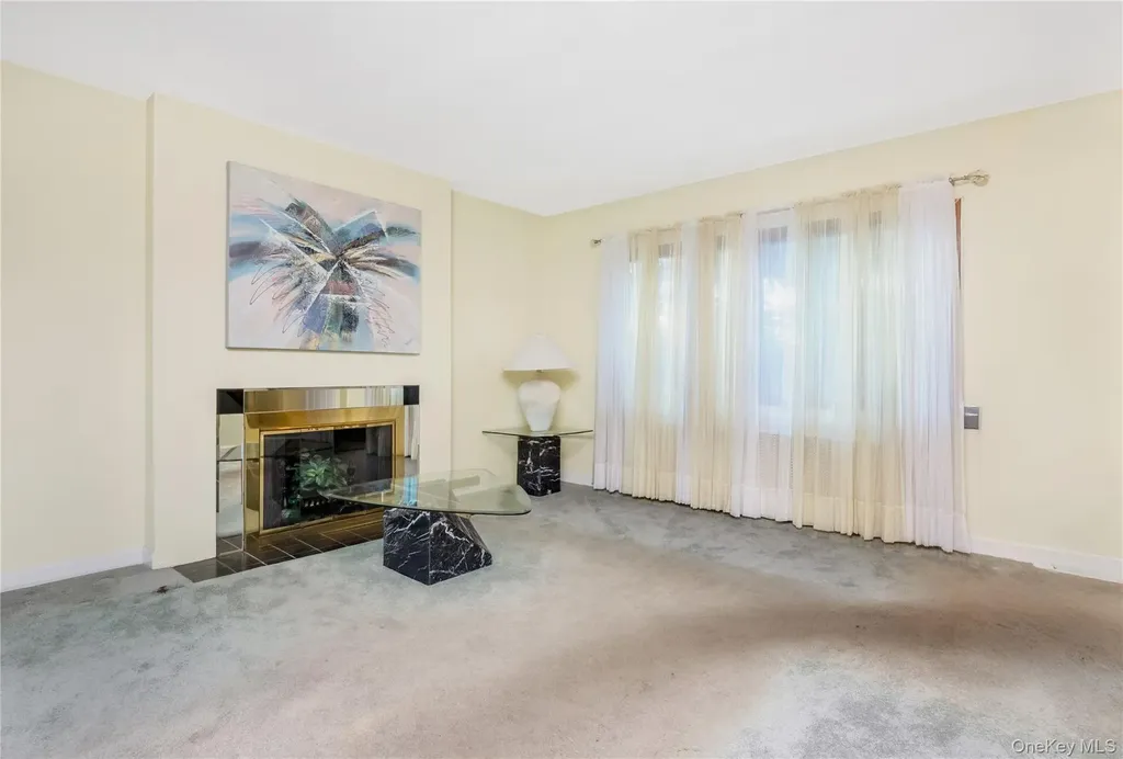 263 Foster Avenue Malverne NY 11565