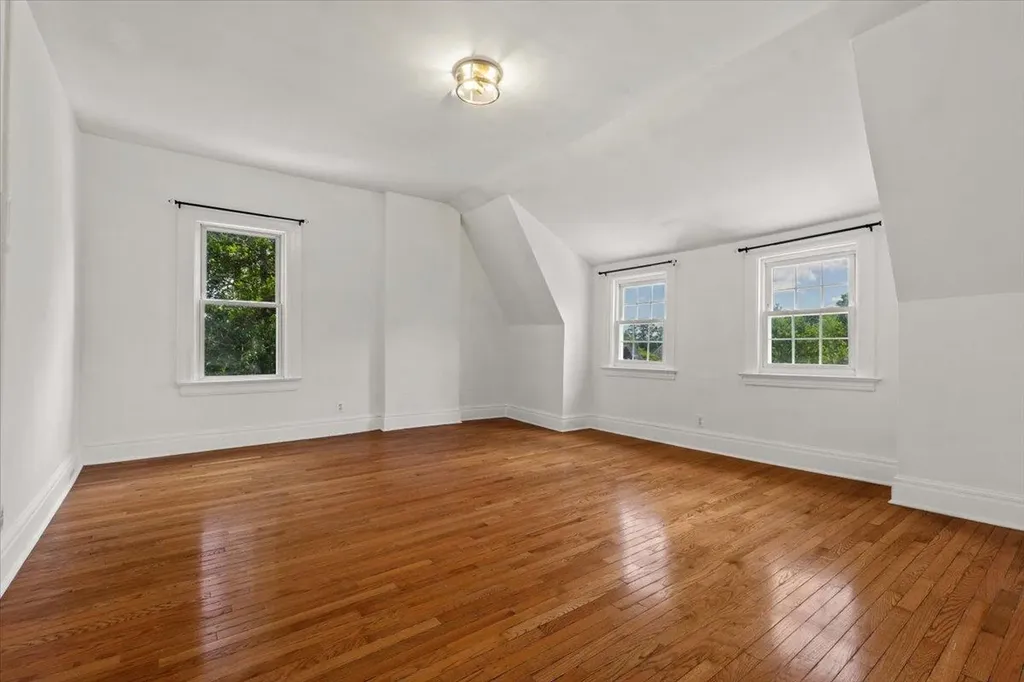 20 The Boulevard New Rochelle NY 10801