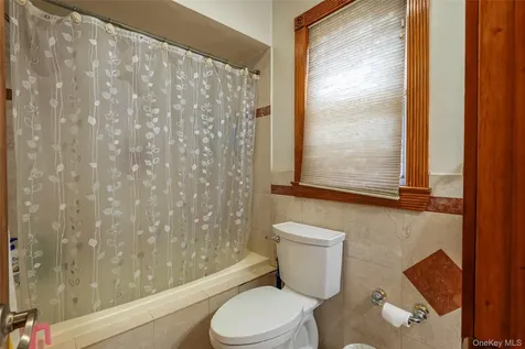 84-17 247 Street Bellerose NY 11426