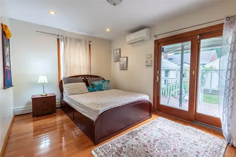 84-17 247 Street Bellerose NY 11426