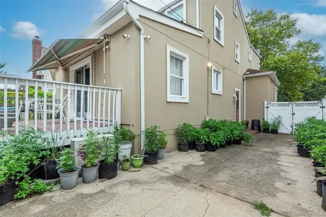 84-17 247 Street Bellerose NY 11426