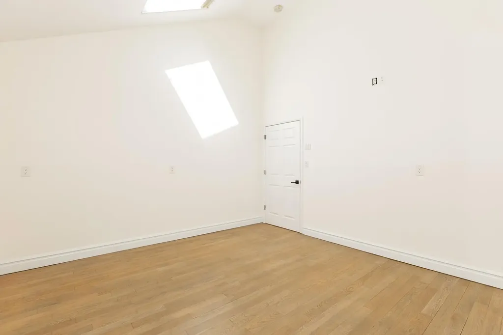 56 Riverdale Avenue Massapequa NY 11758