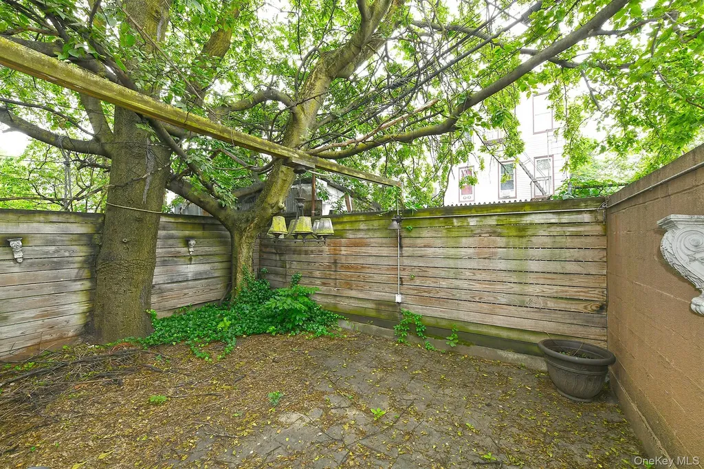 1244 Jefferson Avenue Brooklyn NY 11221