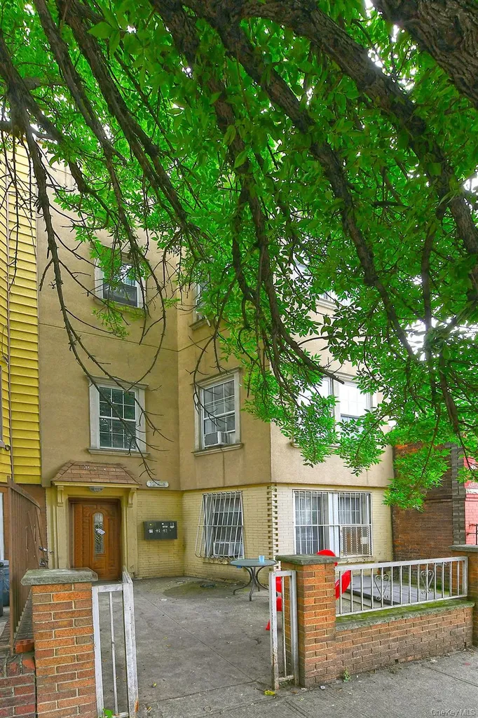 1244 Jefferson Avenue Brooklyn NY 11221