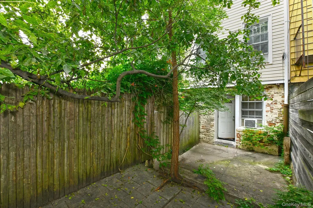 1244 Jefferson Avenue Brooklyn NY 11221