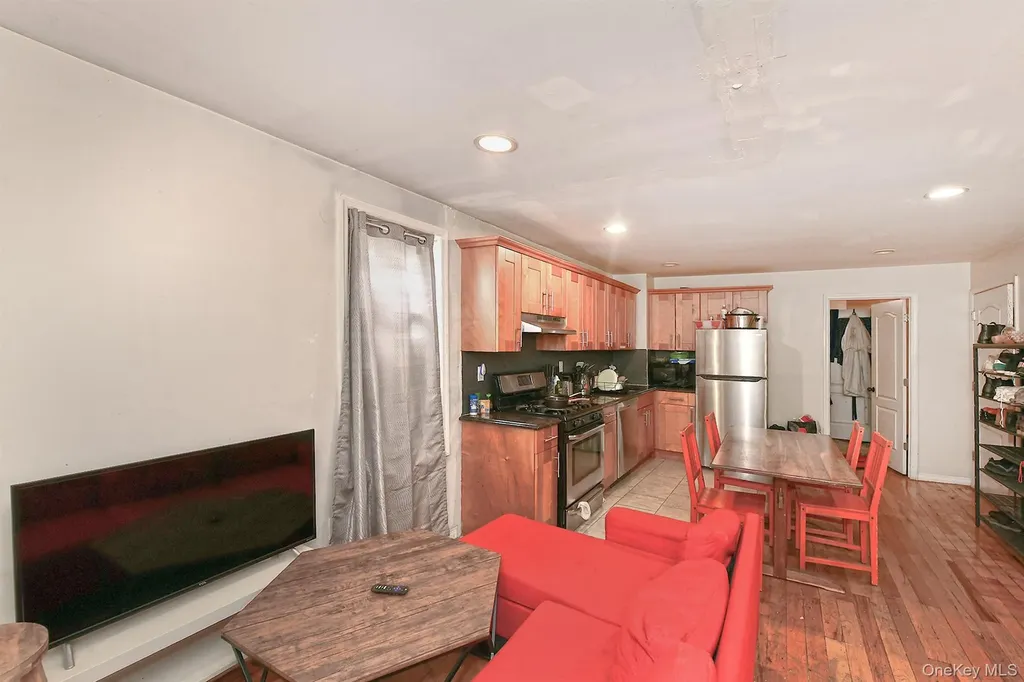 1244 Jefferson Avenue Brooklyn NY 11221