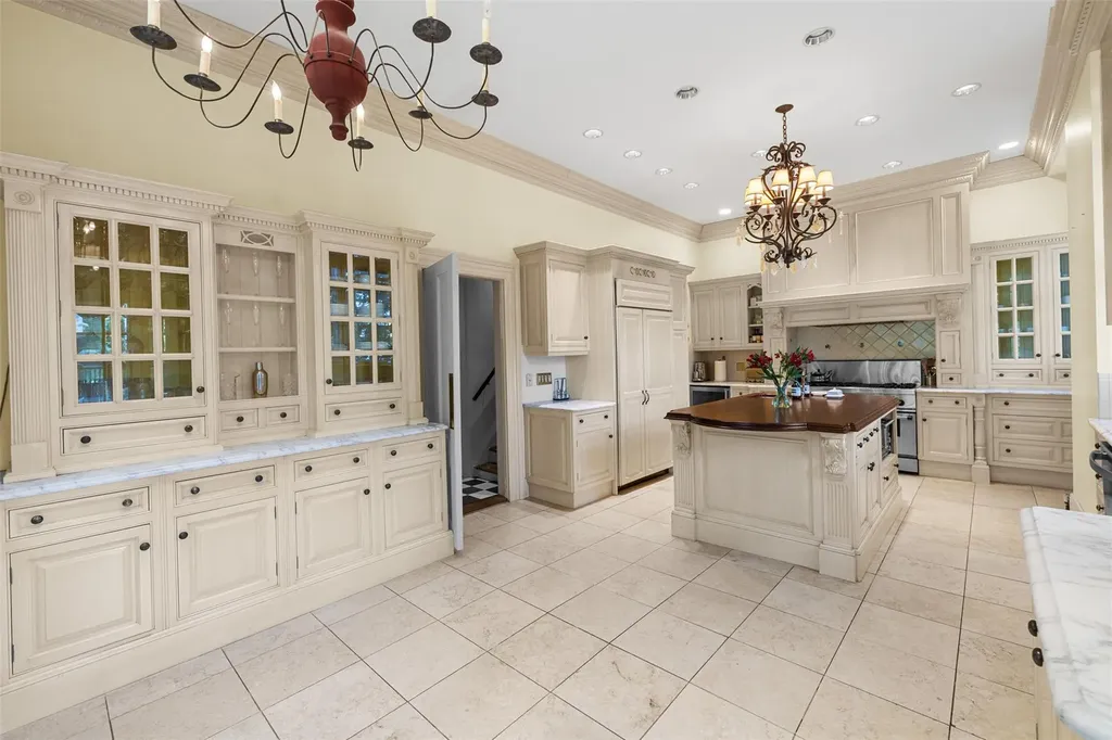 103 Albany Avenue Kingston NY 12401