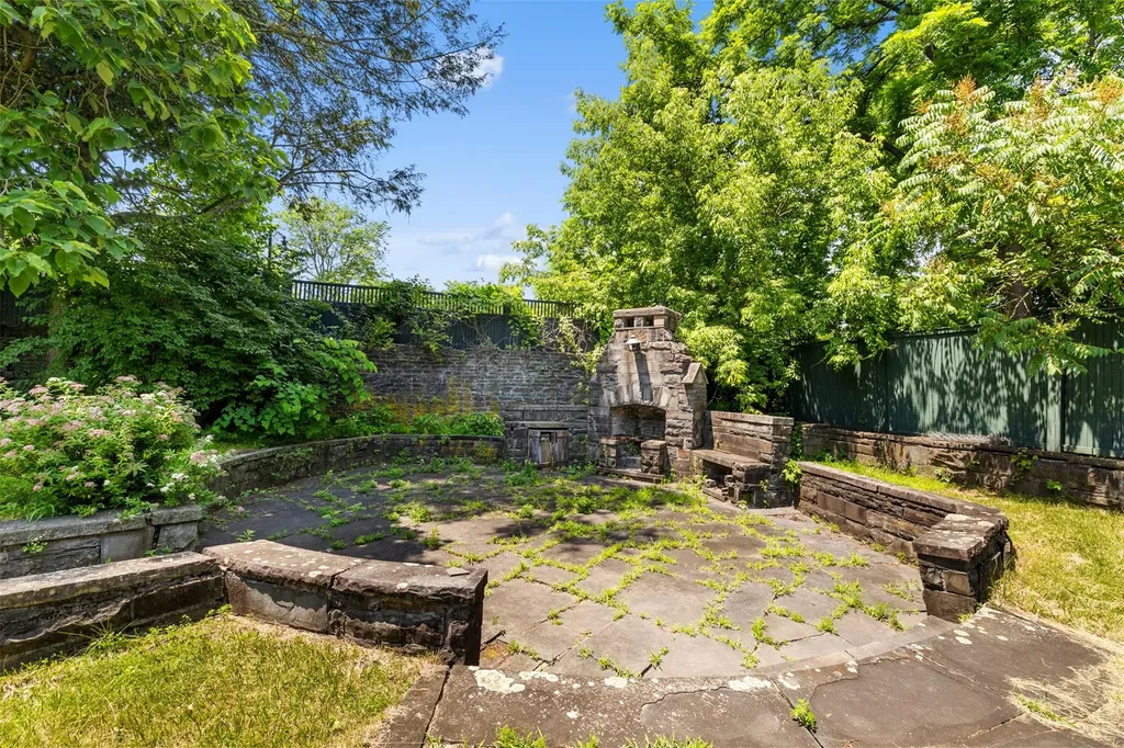 103 Albany Avenue Kingston NY 12401