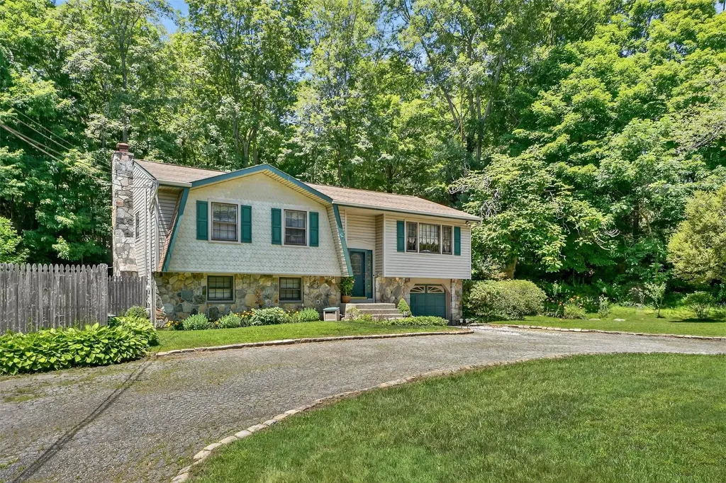 127 Bullet Hole Road Carmel NY 10512