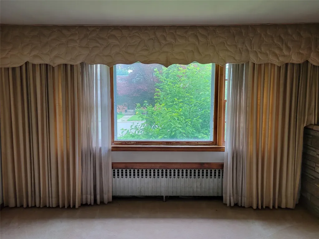 6 Siscar Place Beacon NY 12508