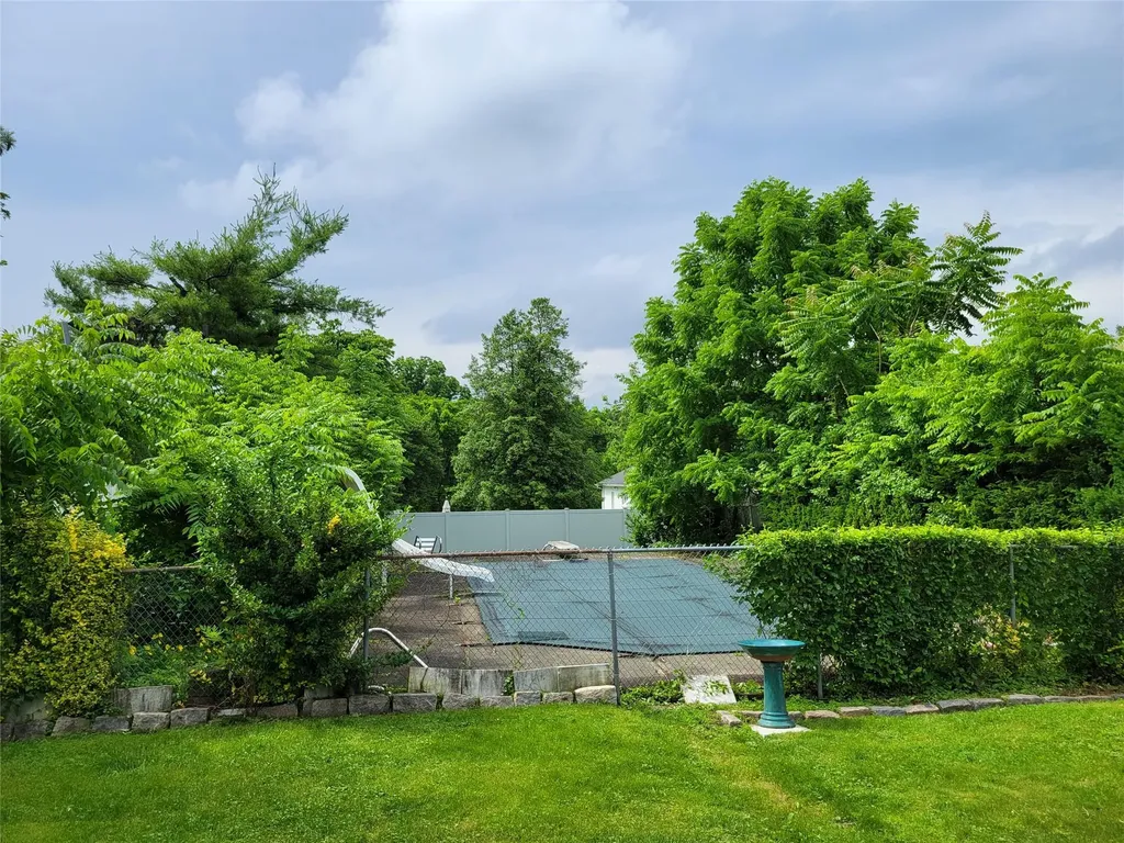 6 Siscar Place Beacon NY 12508
