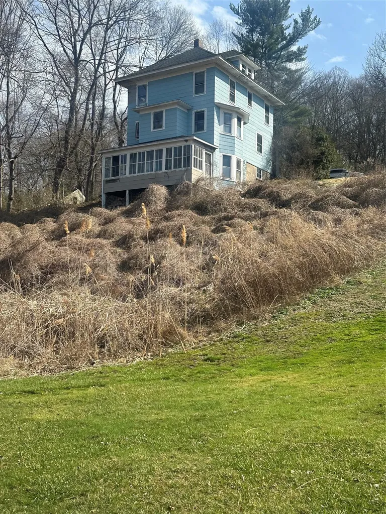 45 Mustato Road Katonah NY 10536