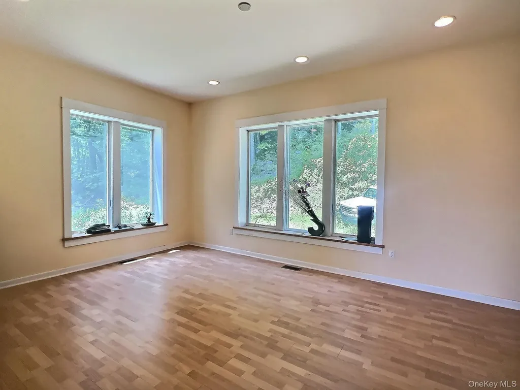 118 Scenic Ridge Drive Brewster NY 10509