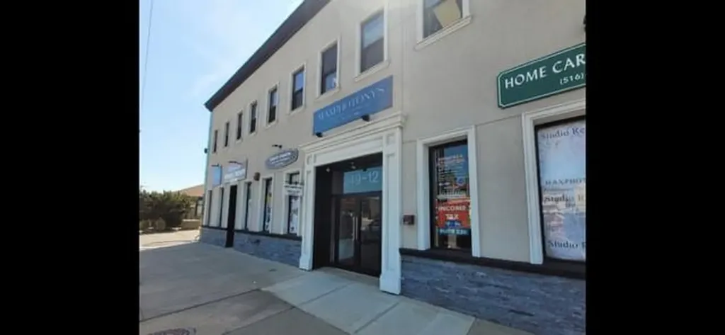 249-12 Jericho Turnpike Floral Park NY 11001