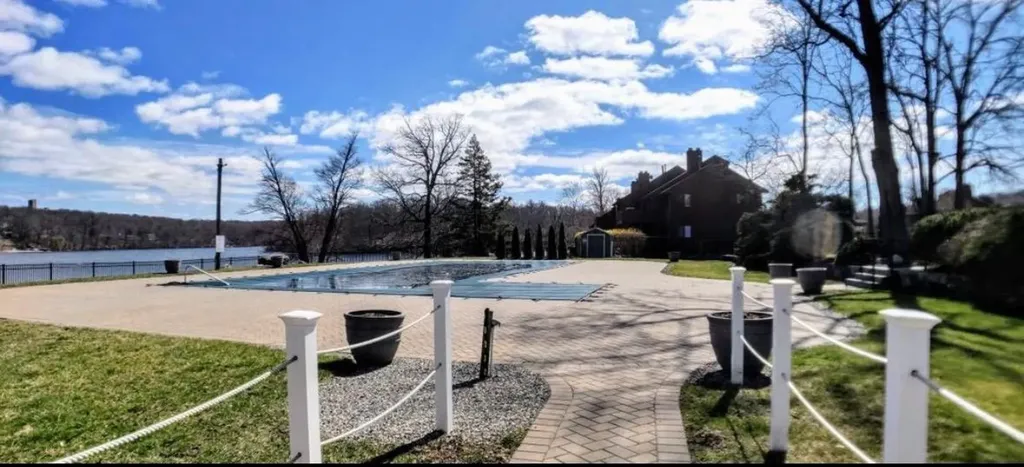 38 Offshore Drive Mohegan Lake NY 10547