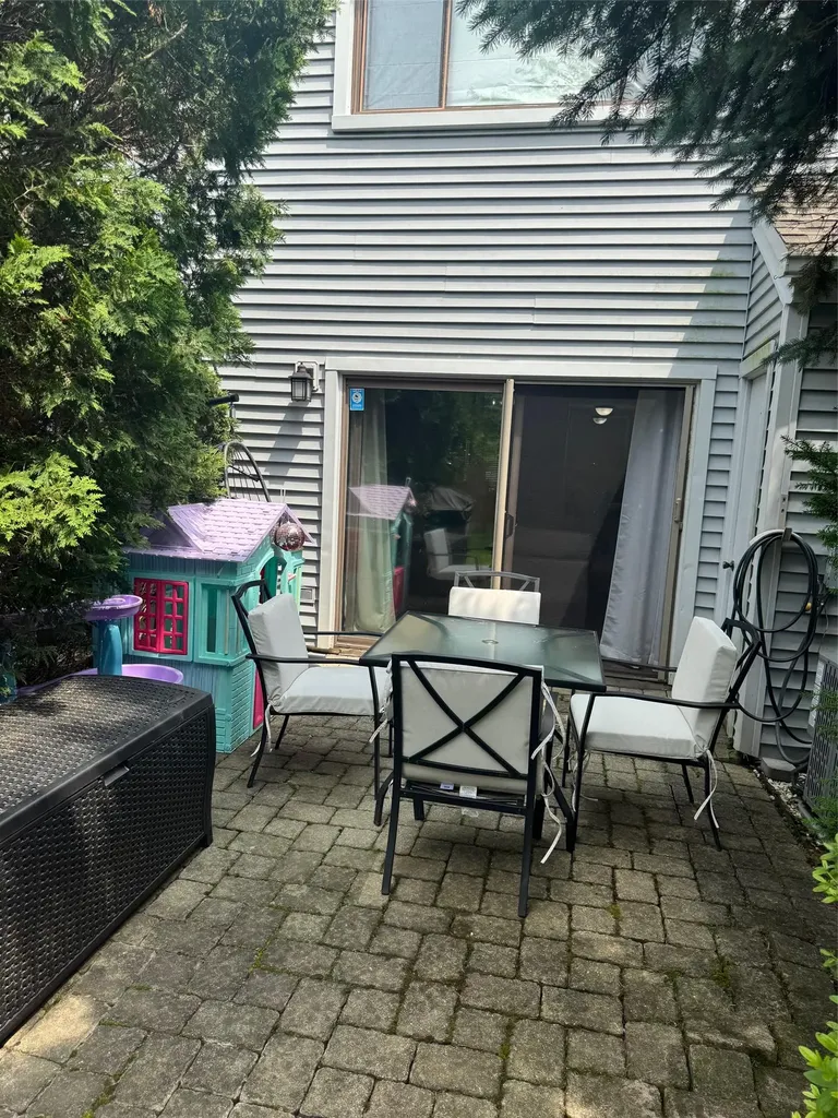 38 Offshore Drive Mohegan Lake NY 10547