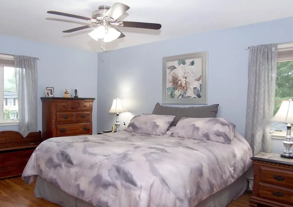 92 Chatham Drive Oakdale NY 11769